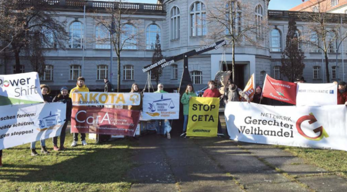 Över 800 000 människor kräver: